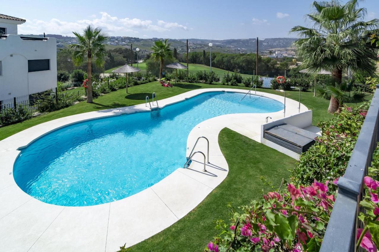 Djc - Modern 2 Bedroom Close To * Casares